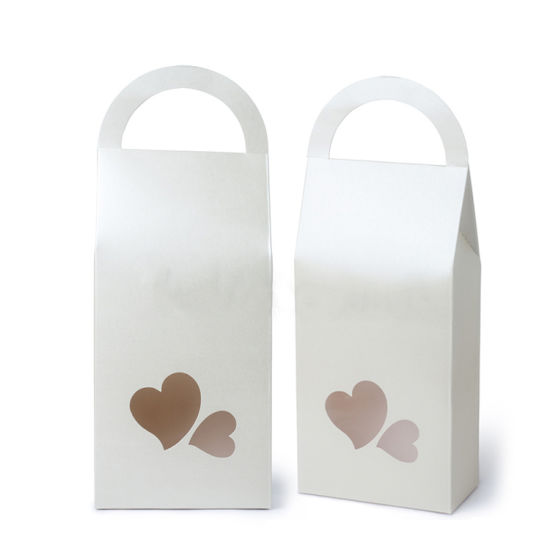 Heart Windows Customized Art Paper Gift Box with Die Cut Handle