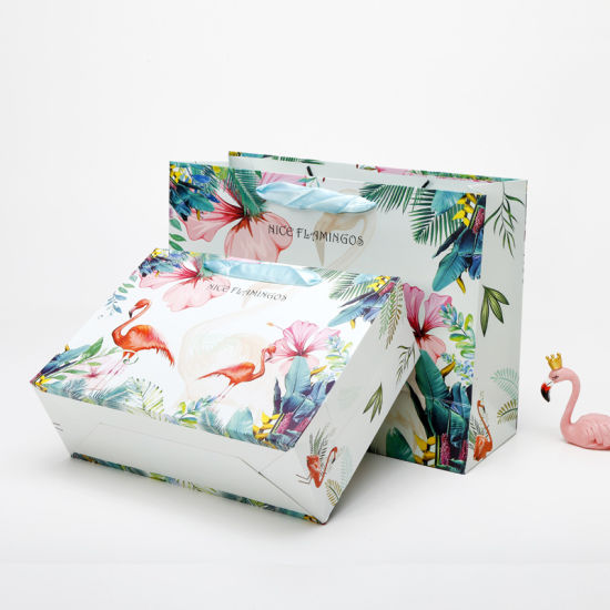 OEM Eyelash Luxury Lovely Gift Paper Bag with Logo Color Printing